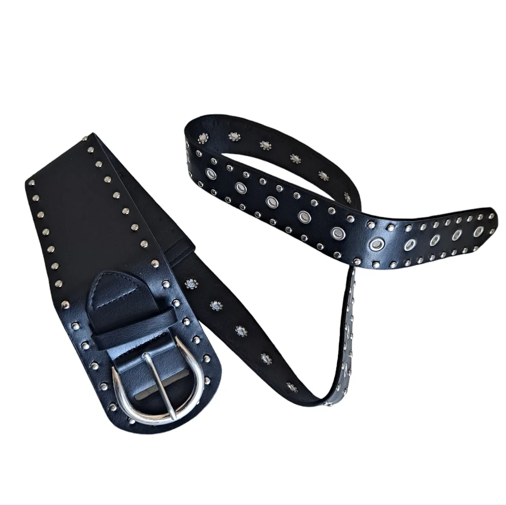 Black Faux Leather Grommet Chunky Belt Studded Silver Buckle Emo Punk Y2K